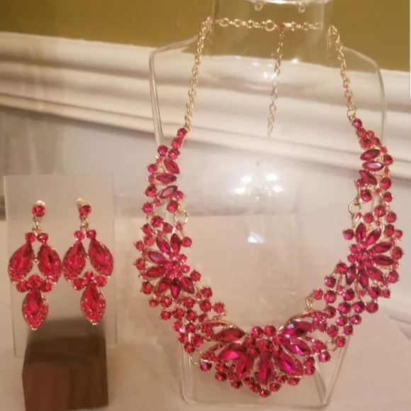 NEW Necklace and Crystal Earrings Cluster Flower Jewelry Set Red Gold - Picture 5 of 8